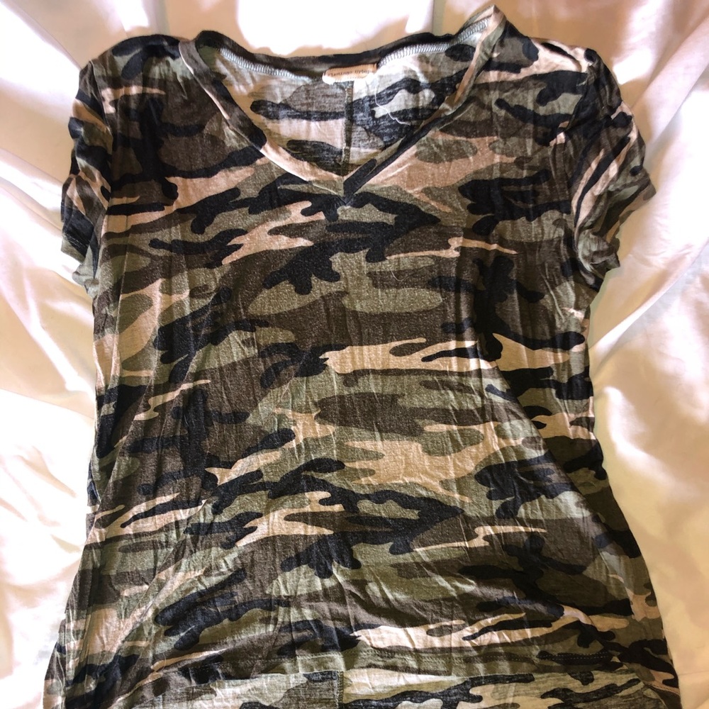 Tee